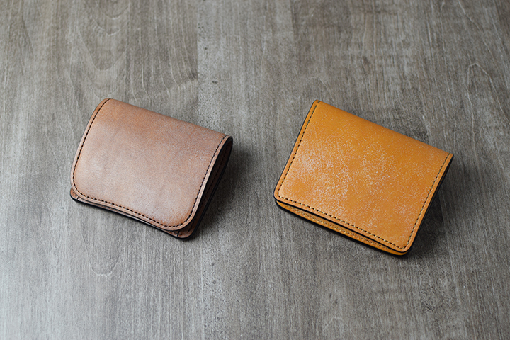 カラー素材ワイルドスワンズ　kf-003  二つ折財布